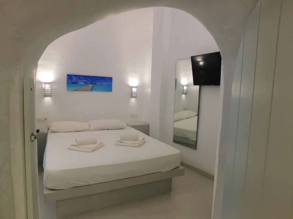 Calm Center Rooms Fira  Eksteriør billede