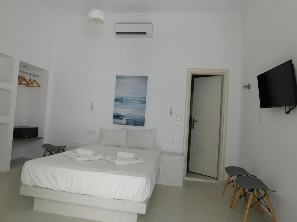 Calm Center Rooms Fira  Eksteriør billede